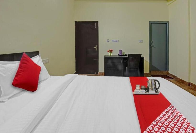 Standardrum, Flagship Honnagiri Residency