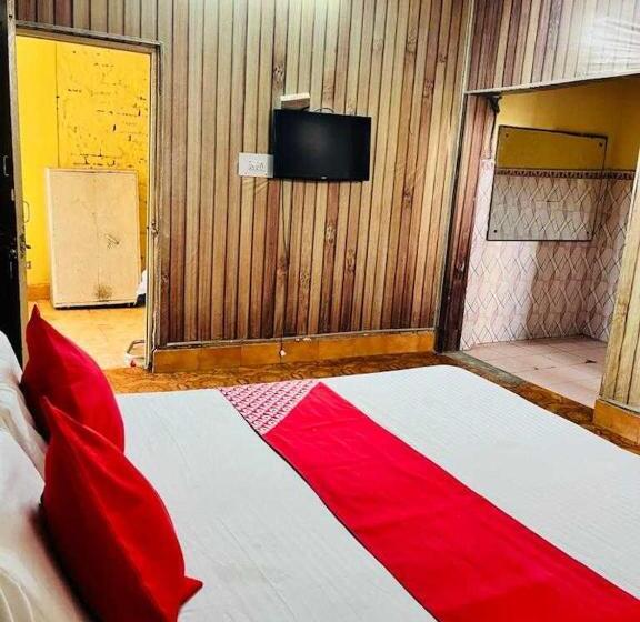 트리플 클래식 룸, Oyo 93433 Gill  & Restaurant