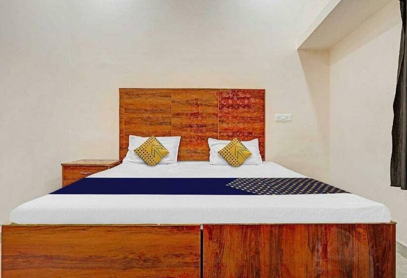 غرفة كلاسيكية ثلاثية, Spot On  Evening Star Inn