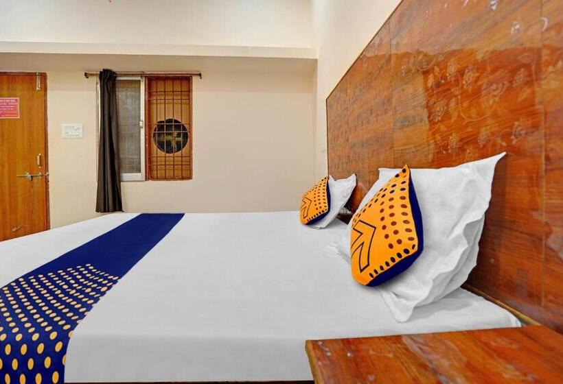 غرفة كلاسيكية ثلاثية, Spot On  Evening Star Inn