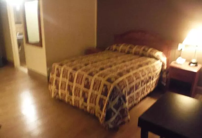 スタンダードルーム, Budgetel Inn & Suites