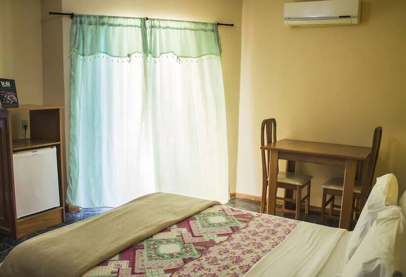 Номер Стандарт, Canzi Cataratas