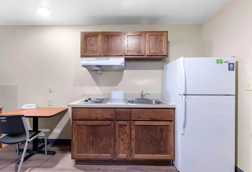 スタンダードスタジオ, Extended Stay America Select Suites  Lubbock  West