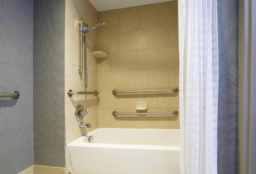 Номер Стандарт Адаптированный для Инвалидов, Hyatt Place Grand Rapids South