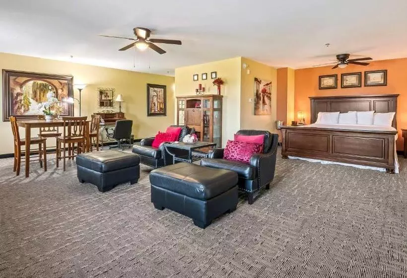 スイート, Magnuson Hotel Wildwood Inn Crawfordville