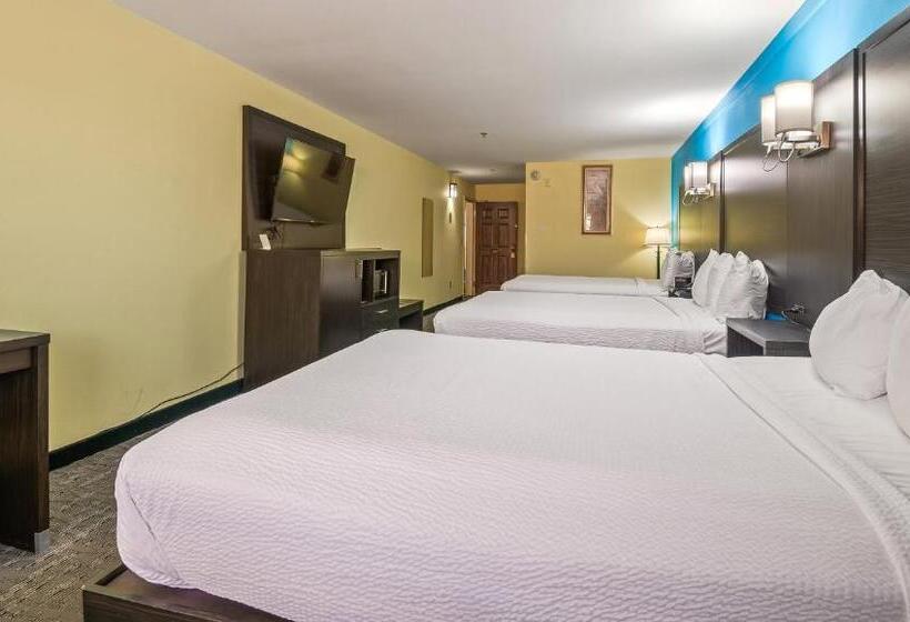 غرفة قياسية ثلاثية, Magnuson Hotel Wildwood Inn Crawfordville