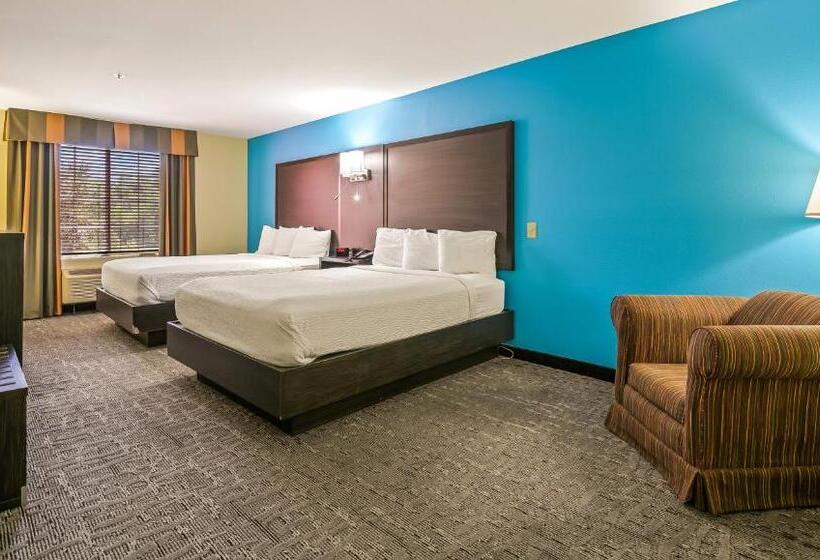 غرفة قياسية سرير ملكى لذوى الإحتياجات الخاصة, Magnuson Hotel Wildwood Inn Crawfordville