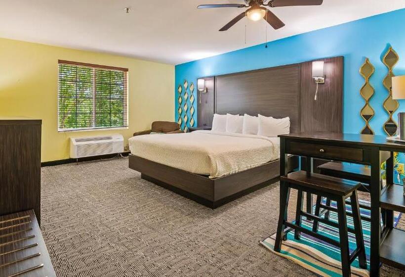 غرفة ديلوكس سرير كينج, Magnuson Hotel Wildwood Inn Crawfordville