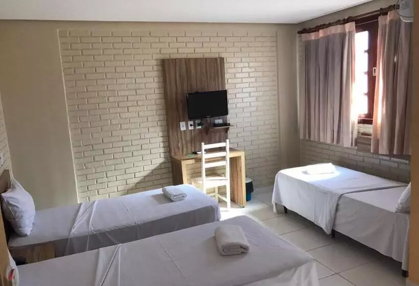 スタンダードトリプルルーム, Rede Andrade Goiania Centro