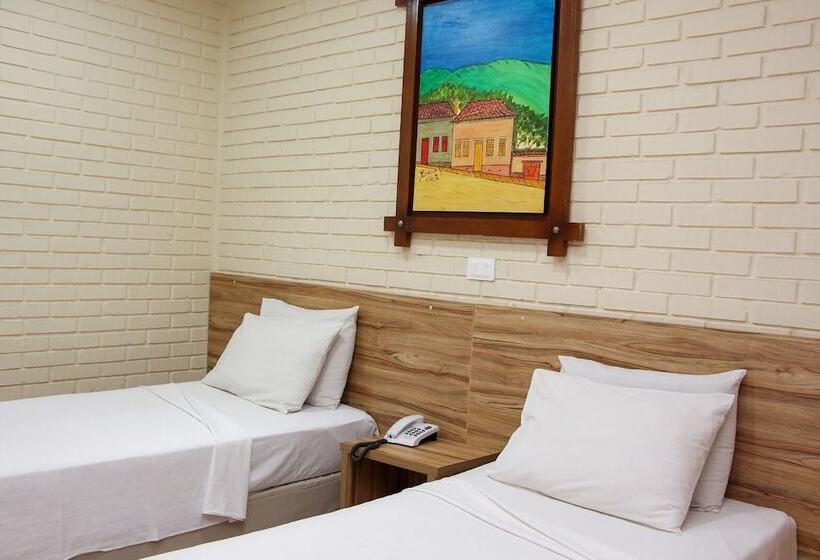 스탠다드 룸, Rede Andrade Goiania Centro