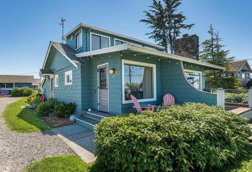 스탠다드 룸 킹사이즈 침대, Juan De Fuca Cottages