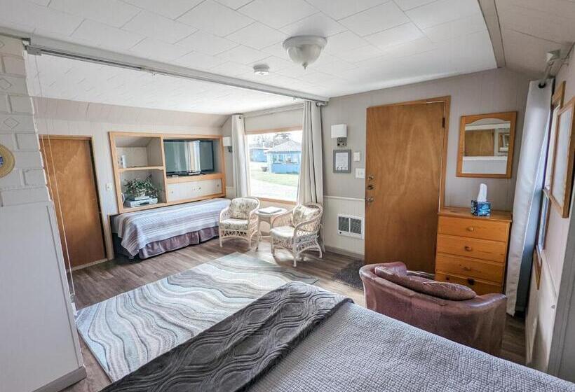 Delüks Bungalov, Juan De Fuca Cottages