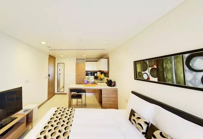 استودیو اجرایی, Novotel Living Singapore Orchard