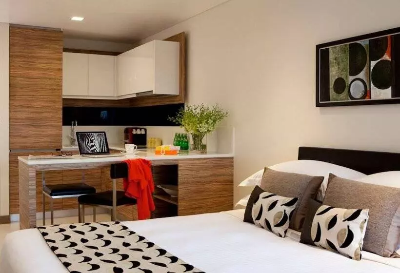 استودیو اجرایی, Novotel Living Singapore Orchard