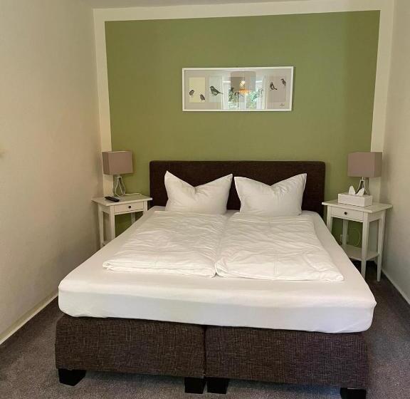 家庭套房, Jagdschlösschen Schwartow