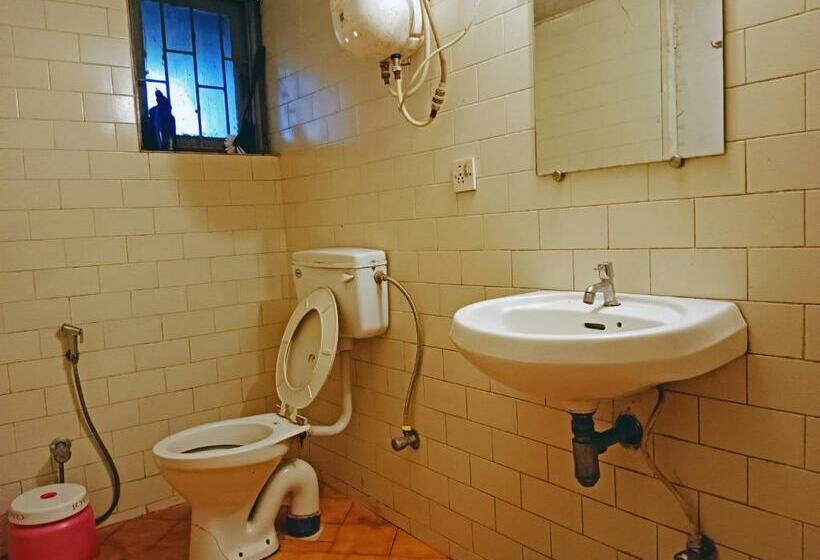 이코노미 트리플 룸, Staymaker 7th Heaven Holiday Resort