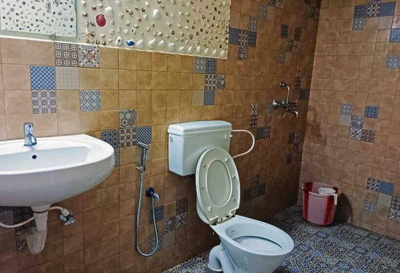 이코노미 트리플 룸, Staymaker 7th Heaven Holiday Resort