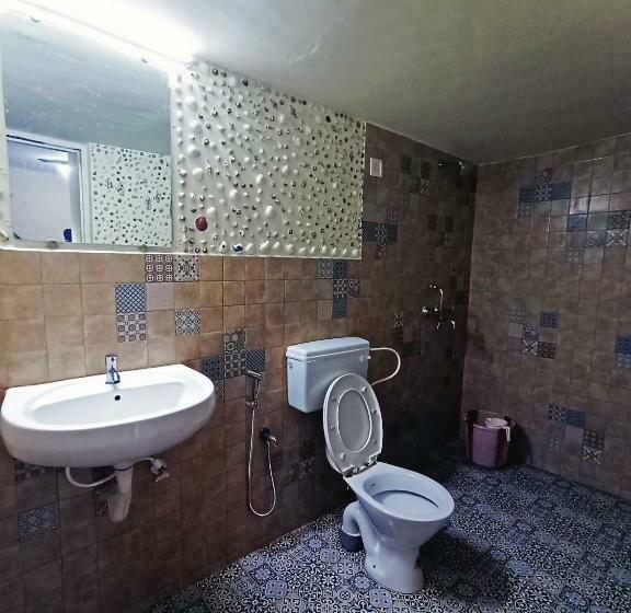 Трежместный Номер Economy, Staymaker 7th Heaven Holiday Resort
