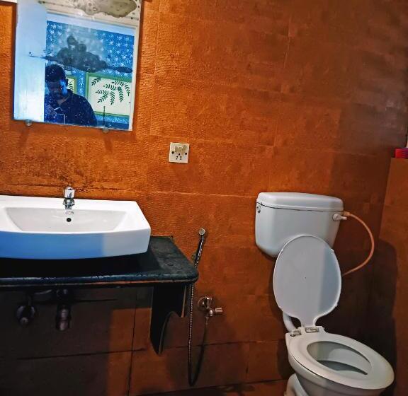 Трехместный Номер Deluxe, Staymaker 7th Heaven Holiday Resort