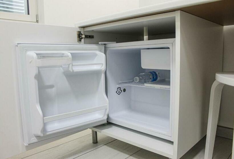 חדר סטנדרט, Time B&b