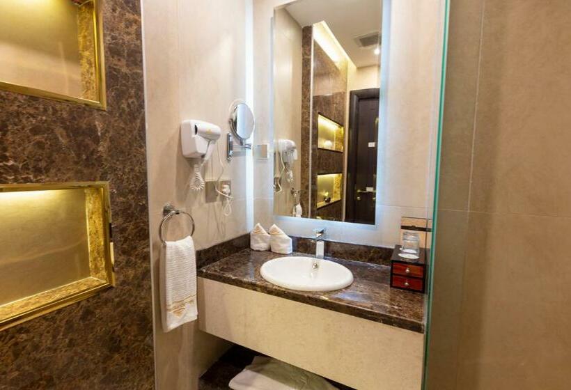 Полулюкс, فندق امان أبها