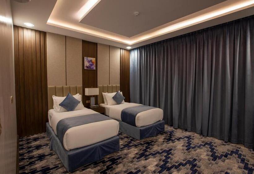 Номер Superior Кровать Кинг, فندق امان أبها