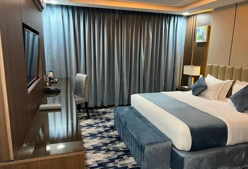 Номер Superior Кровать Кинг, فندق امان أبها