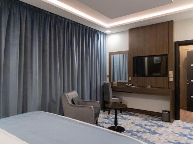 Президентский Люкс, فندق امان أبها