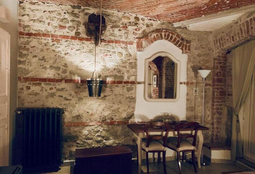 סוויטה, Cascina Viaris