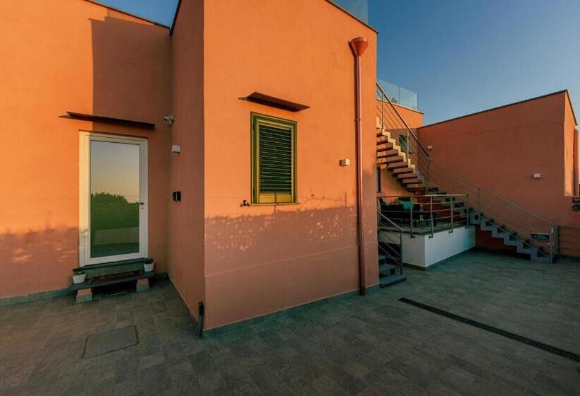 اتاق استاندارد با چشمانداز باغ, Le Rondinelle Rooms