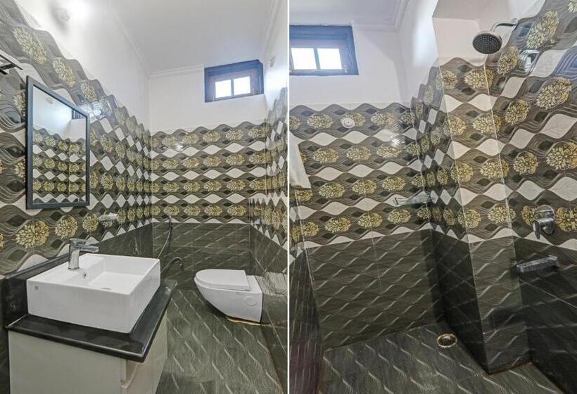 Standard Room, Collection O Hotel Starfield