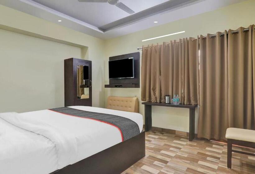 Standard Room, Collection O Hotel Starfield