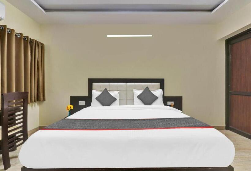 Standard Room, Collection O Hotel Starfield