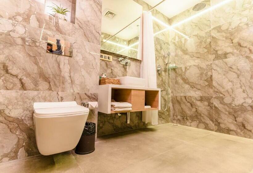 חדר אקונומי, Mirana , Tinsukia