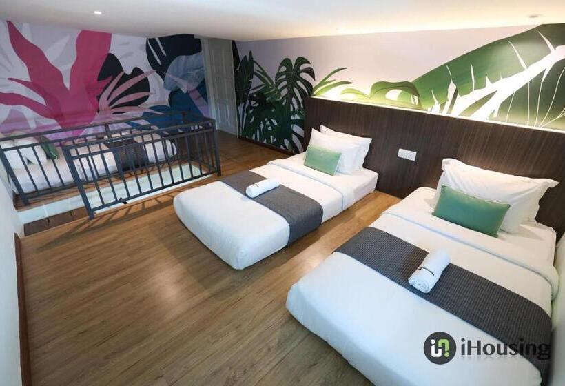 Quarto Familiar, Trevor Hotel By I Housing