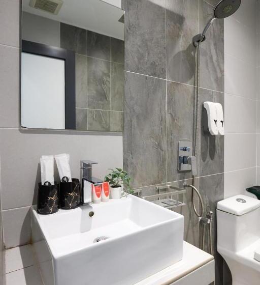 Quarto Quádruplo Standard, Trevor Hotel By I Housing