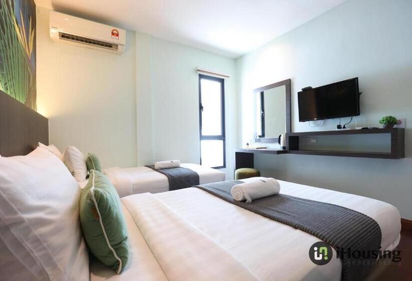 Quarto Quádruplo Standard, Trevor Hotel By I Housing