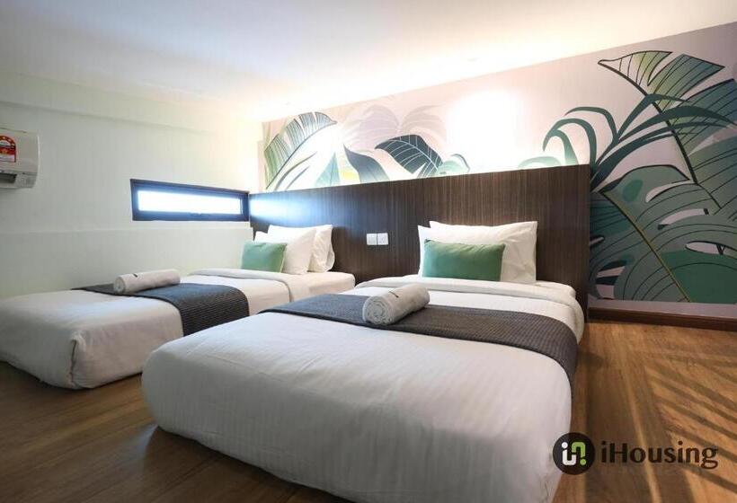 Quarto Quádruplo Standard, Trevor Hotel By I Housing