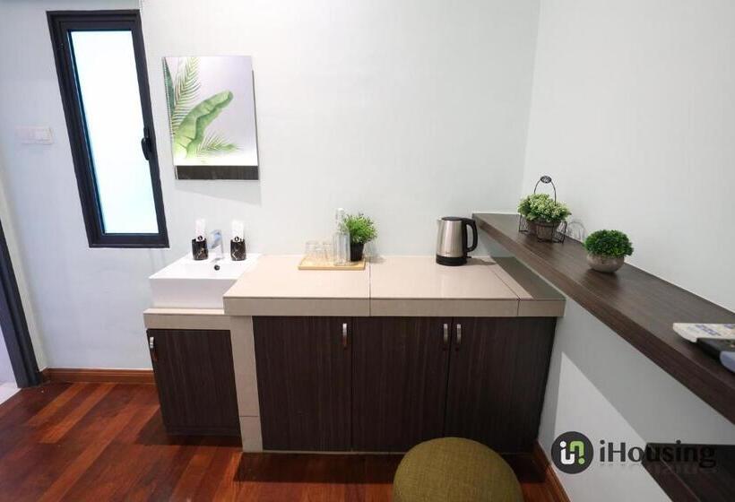 Quarto Triplo Standart, Trevor Hotel By I Housing