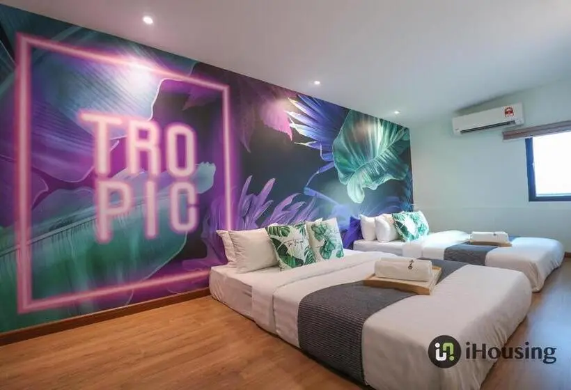 اتاق استاندارد چهارنفره با سرویس بهداشتی مشترک, Trevor Hotel By I Housing