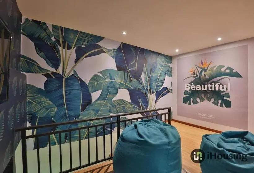 اتاق استاندارد چهارنفره با سرویس بهداشتی مشترک, Trevor Hotel By I Housing