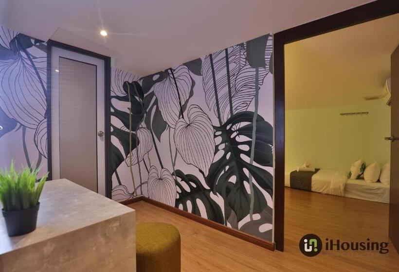 Quarto Quádruplo Standart Casa de Banho Partilhada, Trevor Hotel By I Housing