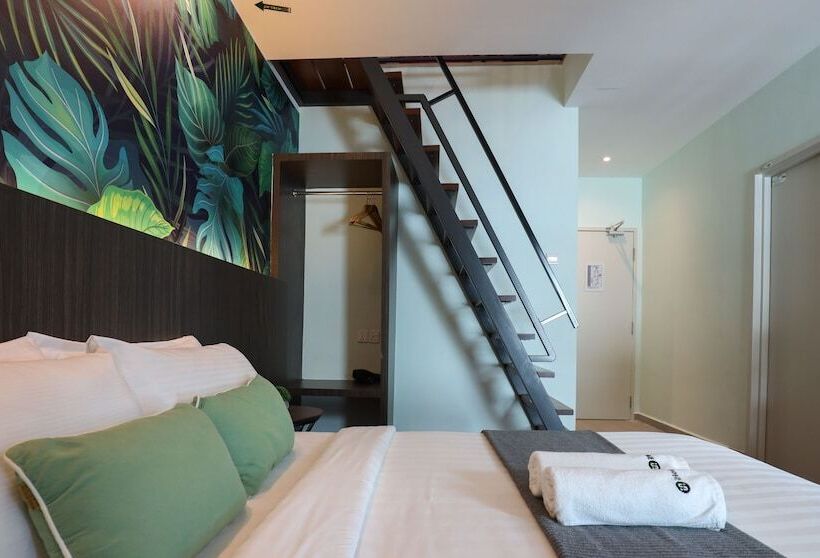 Quarto Quádruplo Standard, Trevor Hotel By I Housing