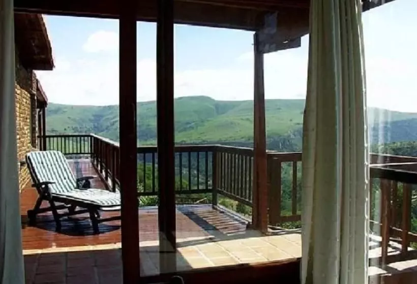 Deluxe Room Mountain View, Acra Retreat, Mountain View Lodge