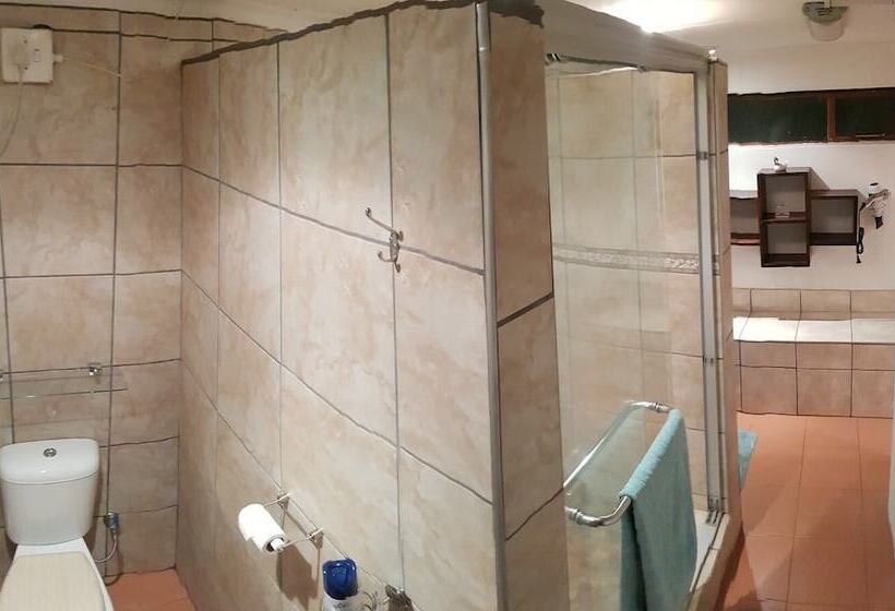 Люкс Комфорт, Acra Retreat, Mountain View Lodge