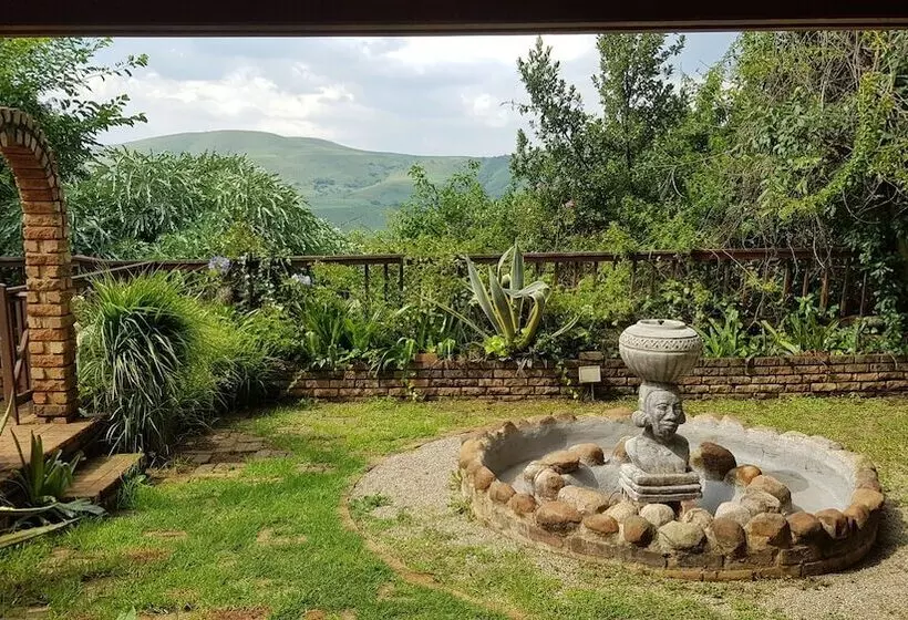 Comfort-sviitti, Acra Retreat, Mountain View Lodge