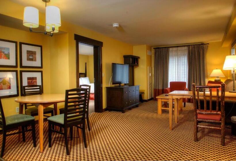 Люкс Кровать Квин, Bear Creek Mountain Resort