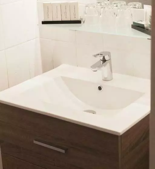 اتاق استاندارد سه نفره, Hanze Hotel Zwolle