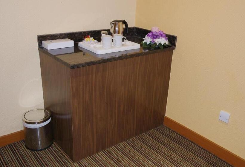 اتاق لوکس با تخت بزرگ, Al Massa Plus