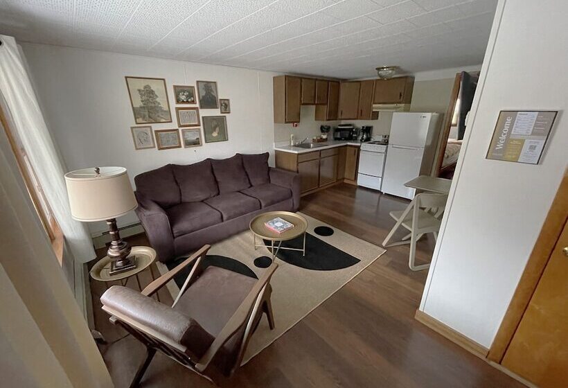 סוויטה, Berkshire Valley Inn